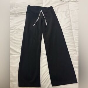 Figs Livingston basic xsp bottoms in black